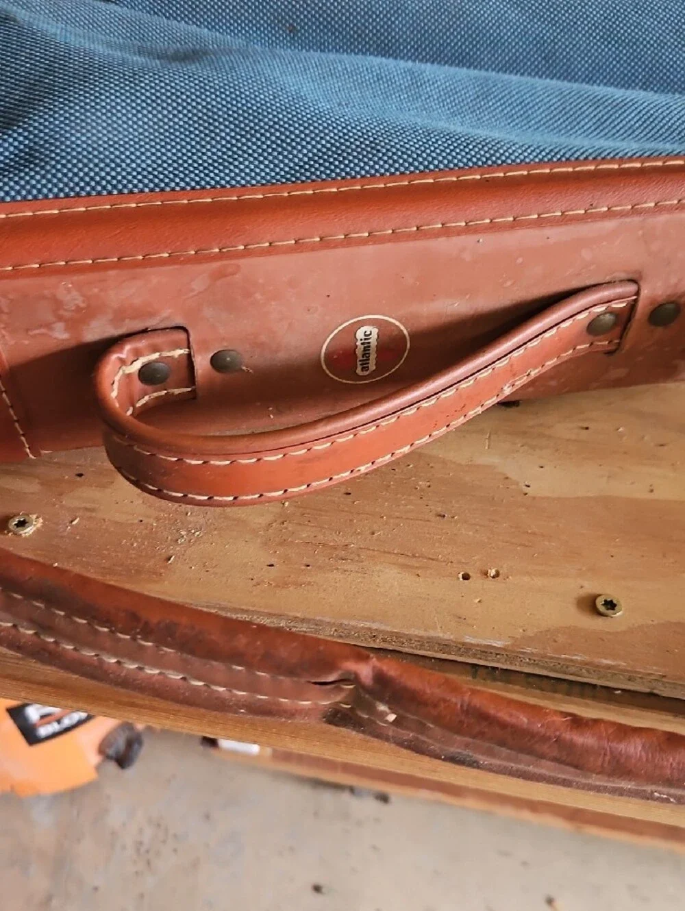 Green Canvas & Brown Leather Golf Club Carry Bag with Shoulder Strap
